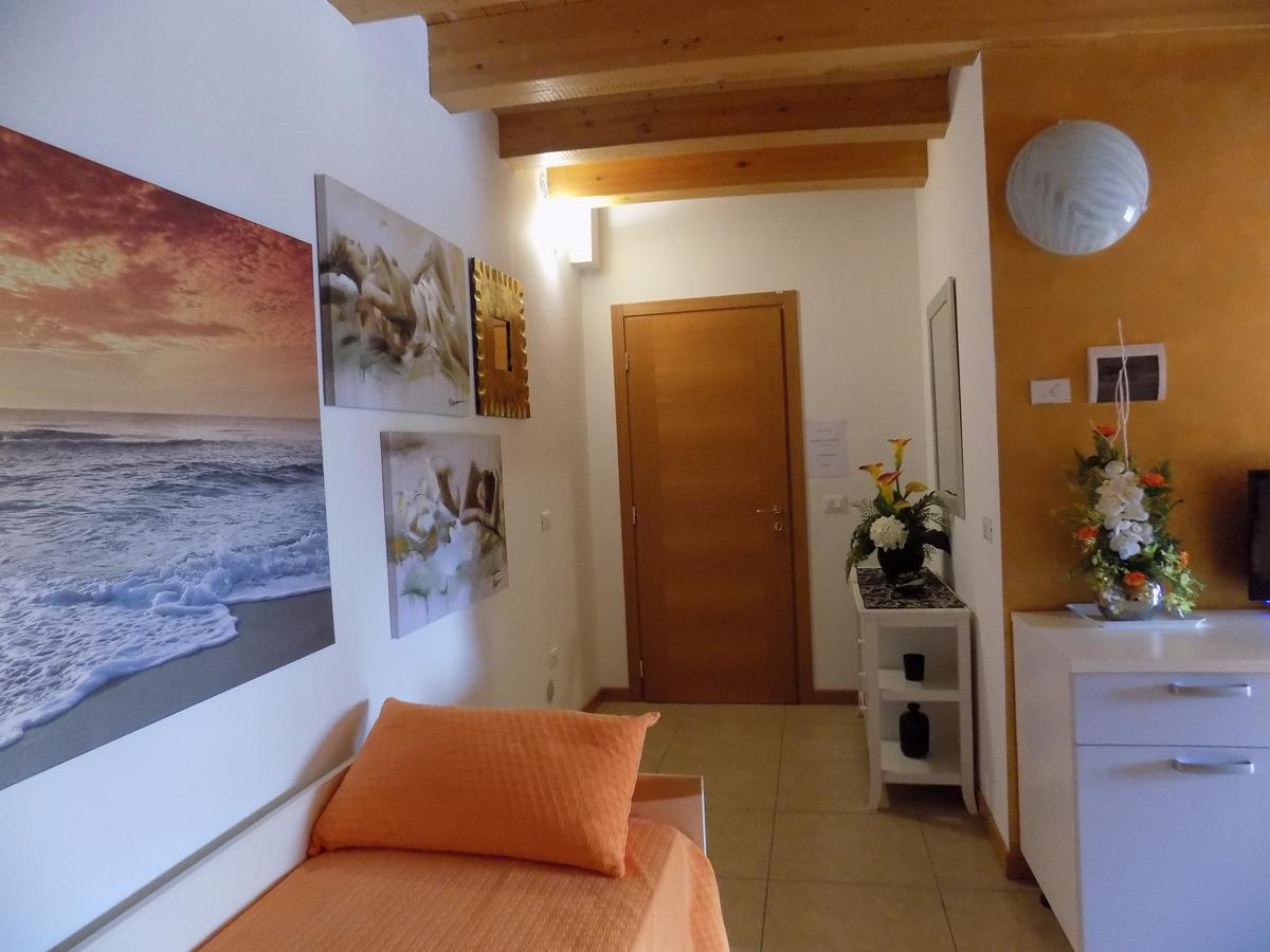 Hotel Residence Sole Fontanafredda Extérieur photo