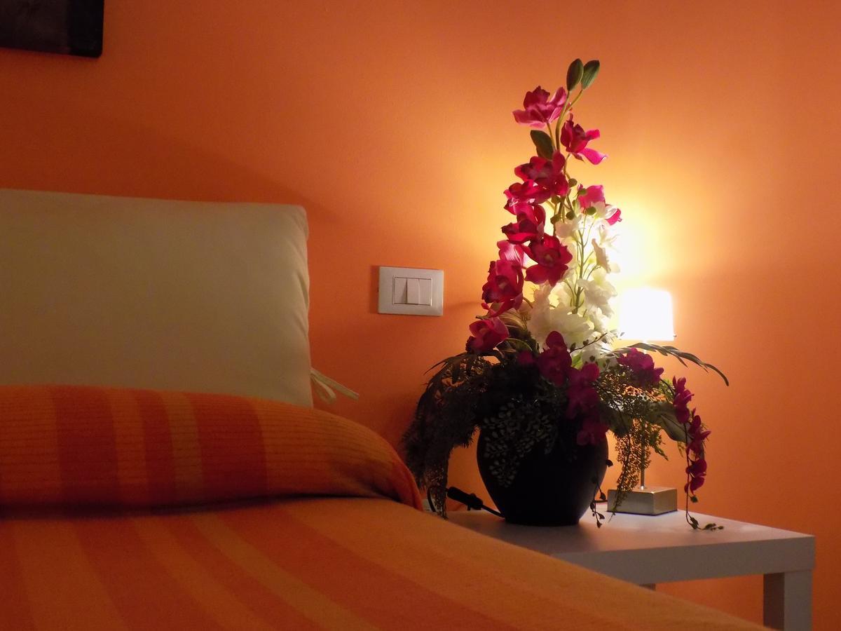 Hotel Residence Sole Fontanafredda Extérieur photo