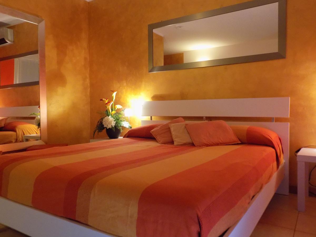 Hotel Residence Sole Fontanafredda Extérieur photo