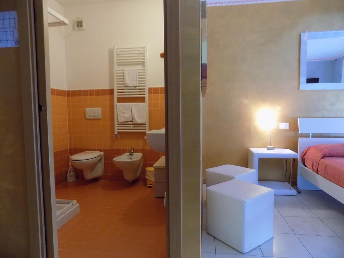 Hotel Residence Sole Fontanafredda Extérieur photo